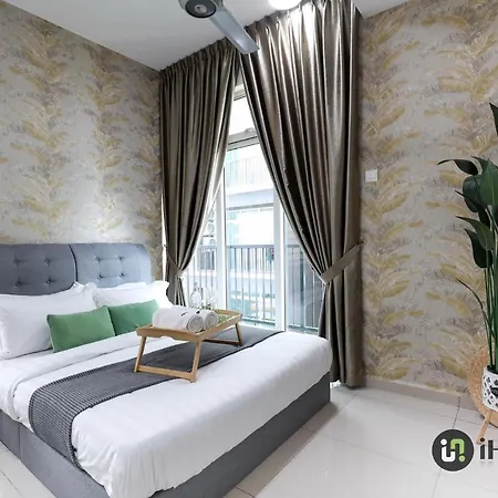 Novo 8 Premium Malacca By I Housing Exterior photo