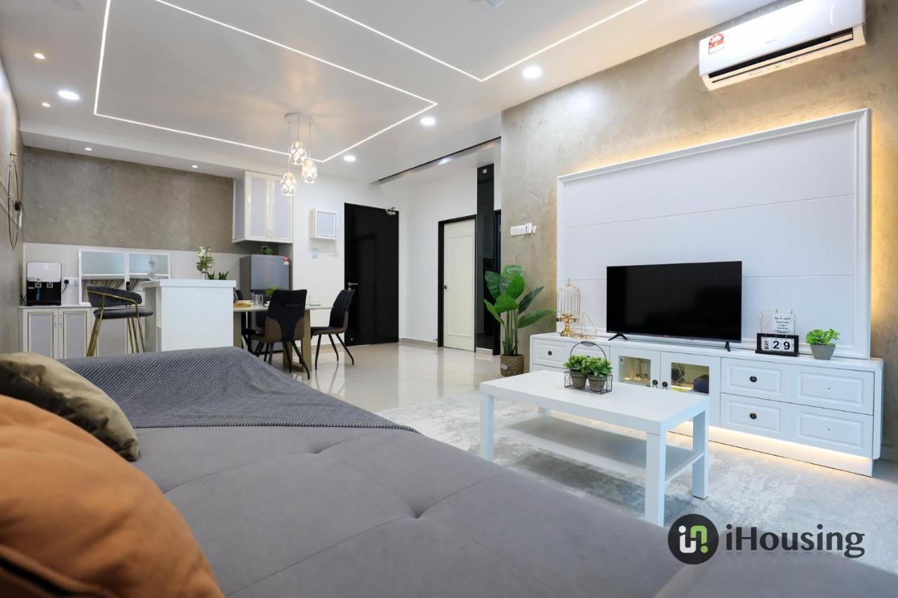 Novo 8 Premium By I Housing *