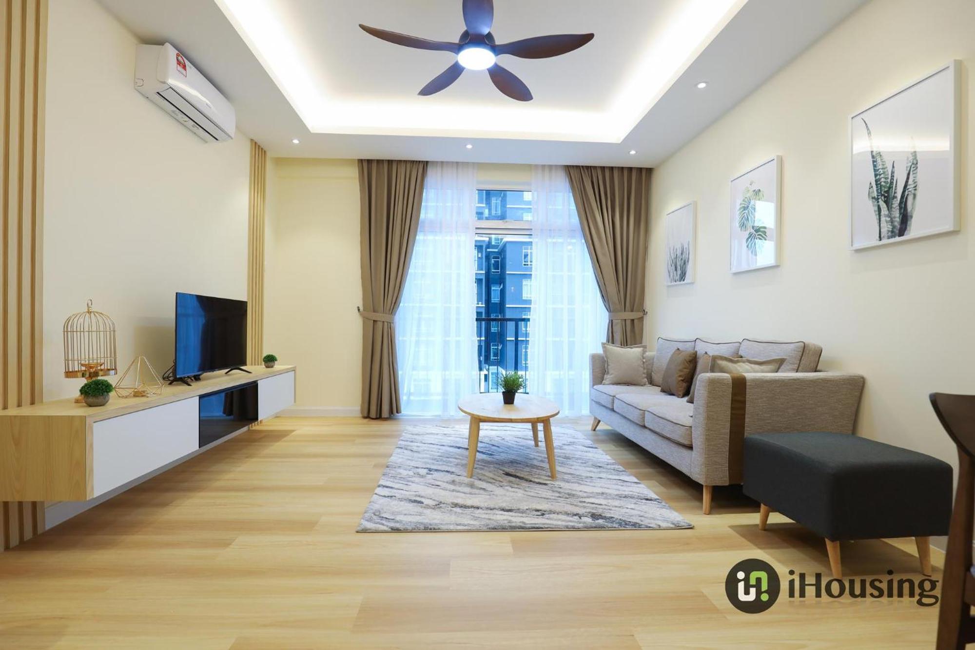 Novo 8 Premium By I Housing Apartment