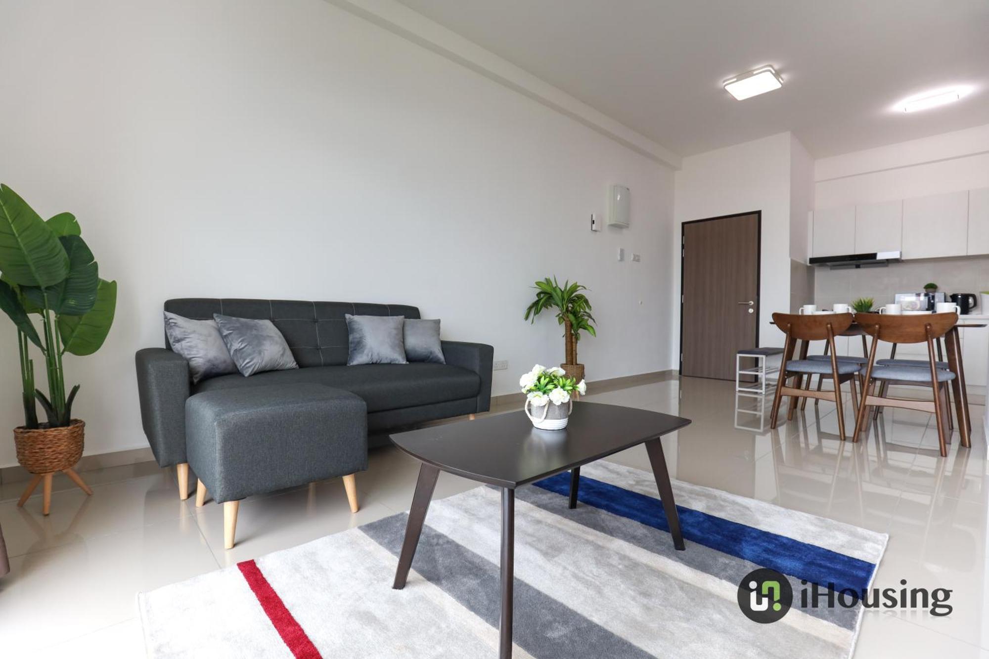 Novo 8 Premium By I Housing Apartment *